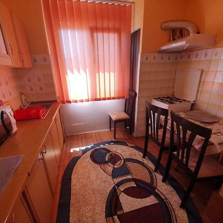 Apartament Denis Apartman Orsova Kültér fotó