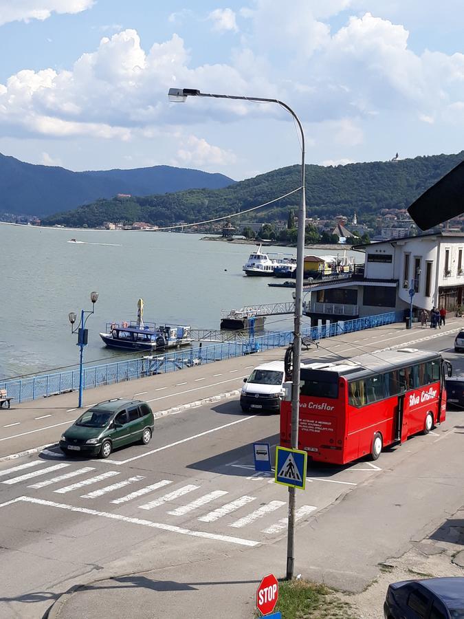 Apartament Denis Apartman Orsova Kültér fotó