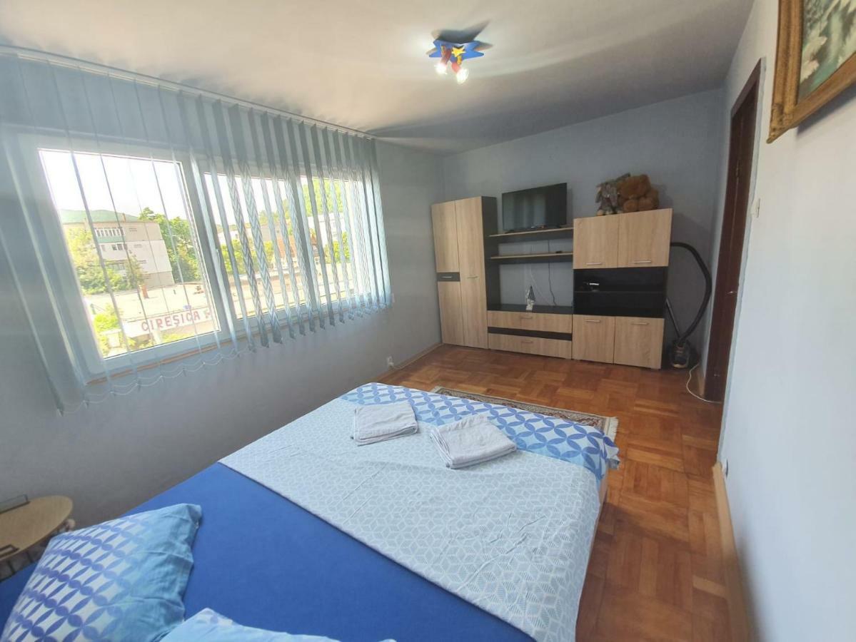 Apartament Denis Apartman Orsova Kültér fotó