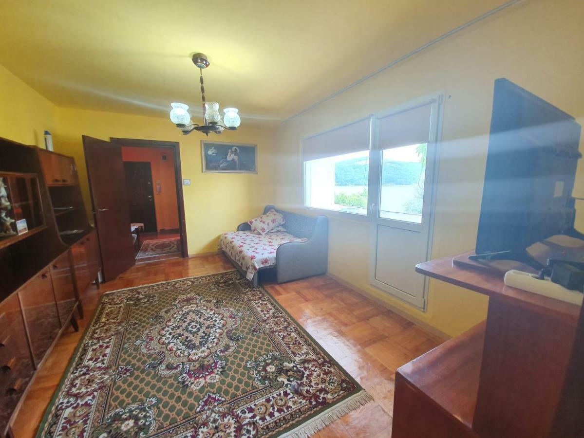 Apartament Denis Apartman Orsova Kültér fotó
