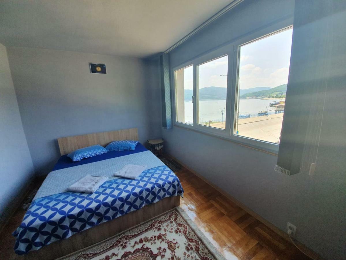 Apartament Denis Apartman Orsova Kültér fotó